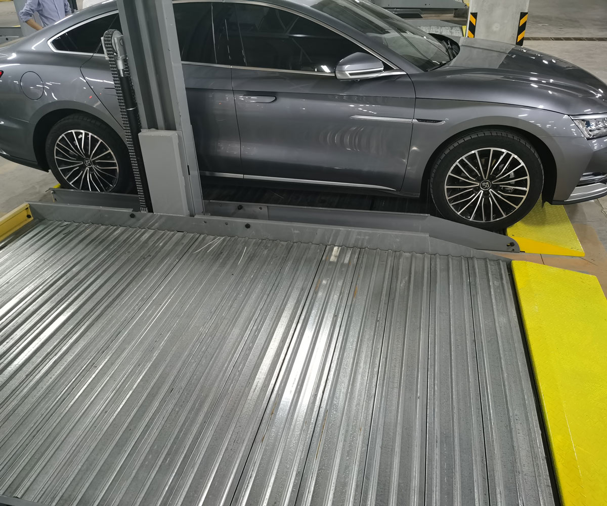 威遠四柱簡易升降類機械式立體停車設備短租