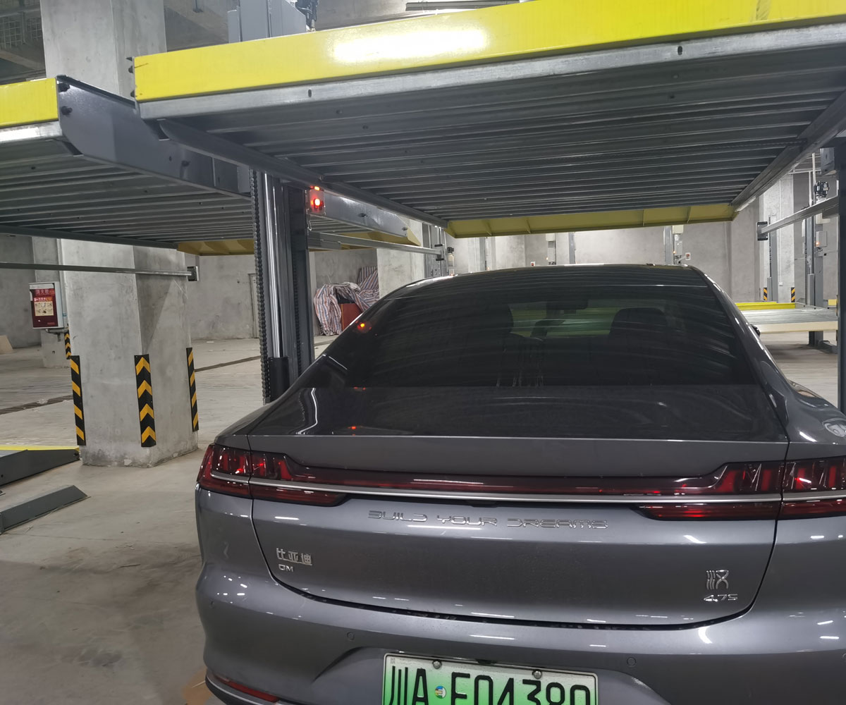 家用簡(jiǎn)易升降類機(jī)械停車租用.jpg