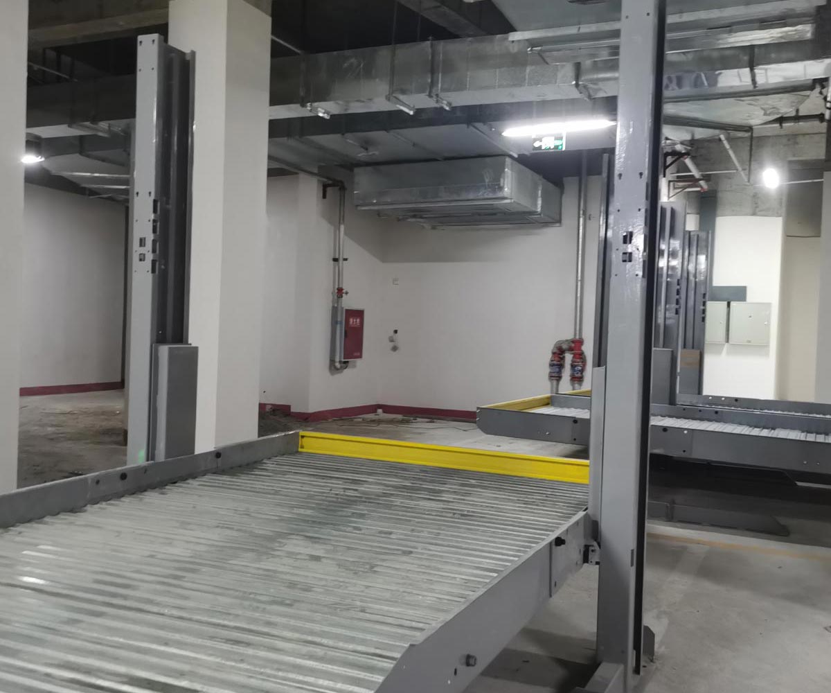 建設(shè)立體停車(chē)設(shè)備的模式