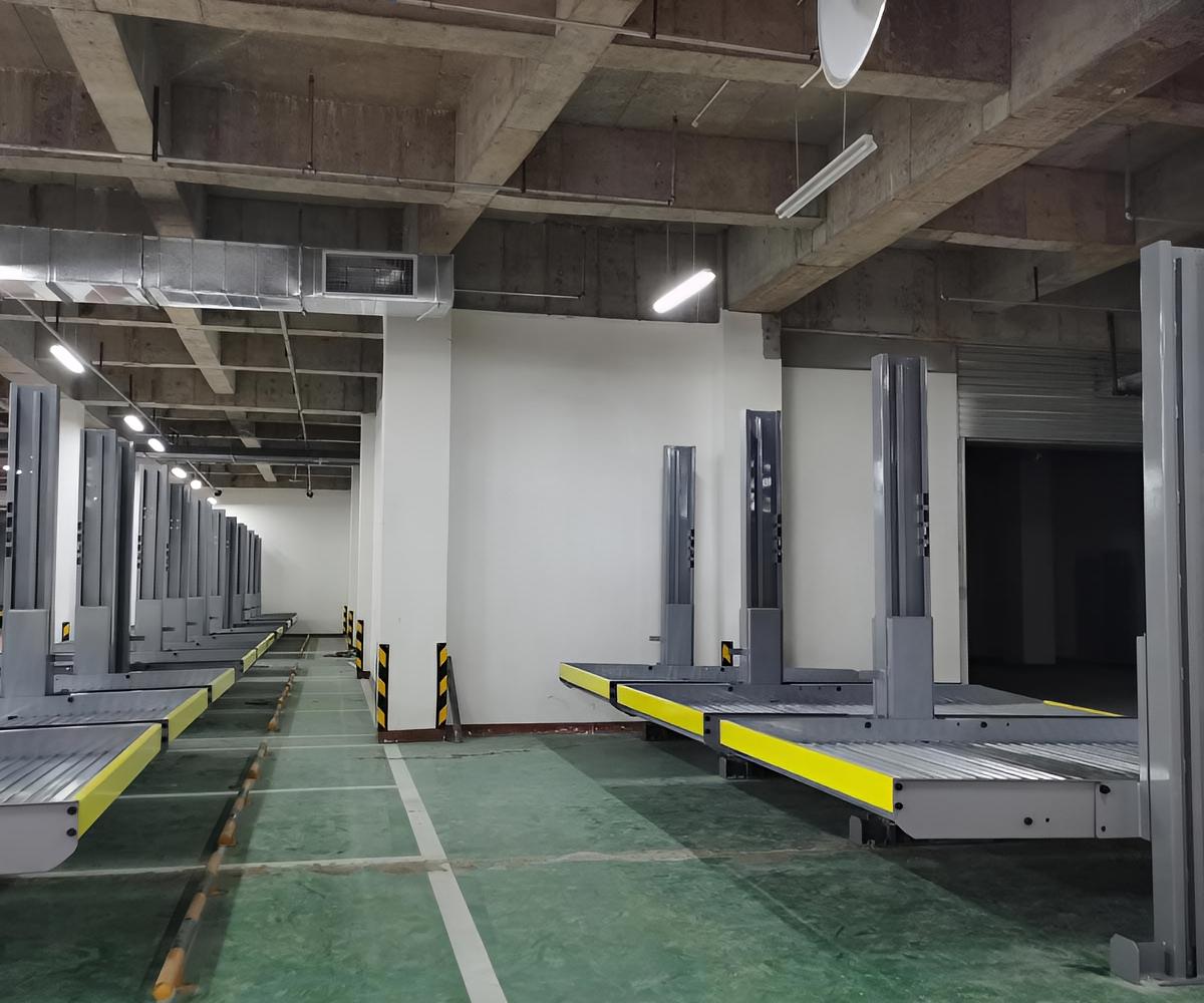 立體車庫租賃旋轉(zhuǎn)式升降立體停車場費(fèi)用